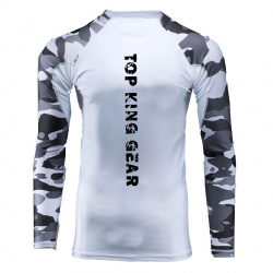 Camo Design Long Sleeves Compression Rash Guard:-